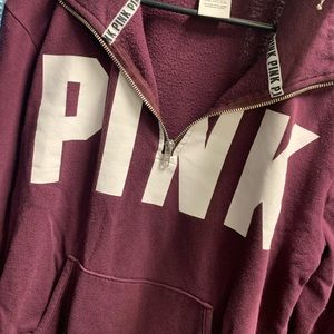 VS PINK QUARTER ZIP